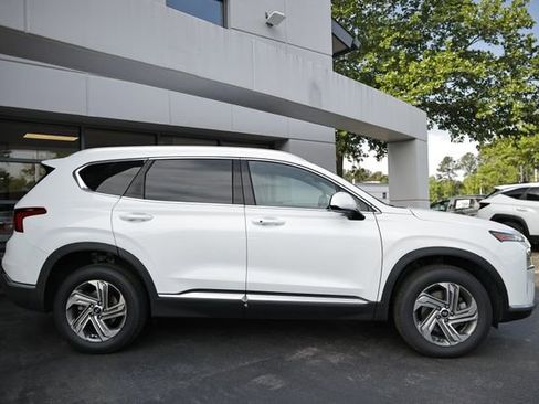 Used 2021 Hyundai Santa Fe SEL AWD/4WD image 4