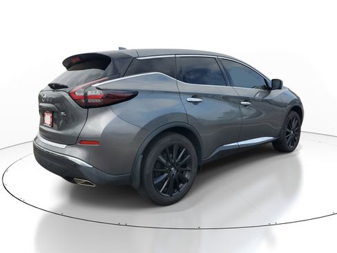 Used 2021 Nissan Murano SL w/ SL Moonroof Package image 6
