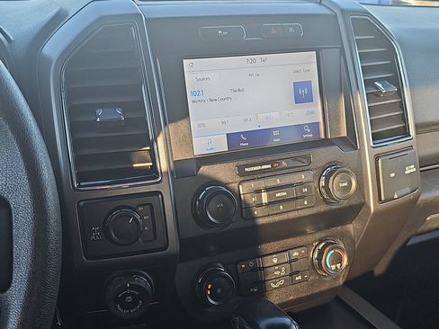 Used 2020 Ford F150 XLT w/ Equipment Group 301A Mid AWD/4WD image 19