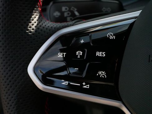 Certified 2023 Volkswagen GTI Autobahn image 26