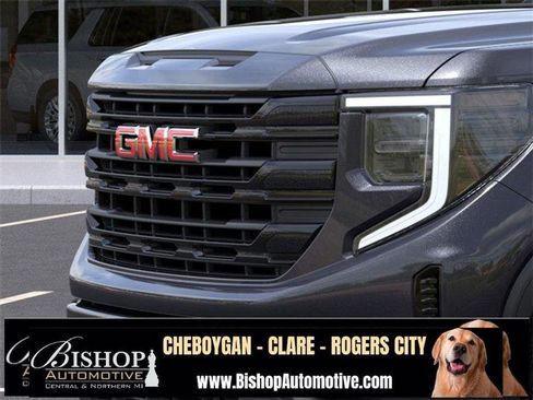 New 2026 GMC Sierra 1500 Elevation image 16
