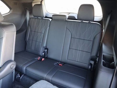 New 2026 Buick Enclave Avenir w/ Super Cruise Package image 14