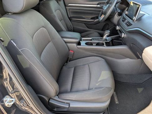Used 2021 Nissan Altima 2.5 SV image 24