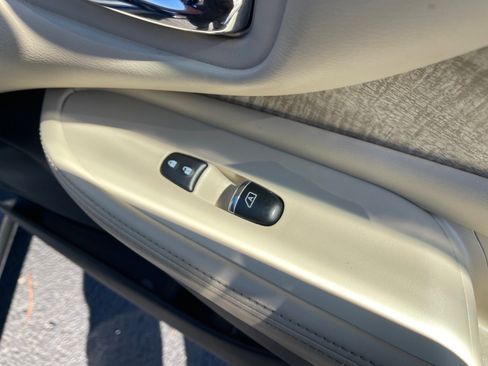 Used 2021 Nissan Murano SL w/ SL Moonroof Package image 20