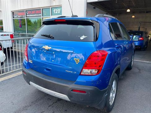 Used 2015 Chevrolet Trax LT w/ LT Sun and Sound Package FWD image 7