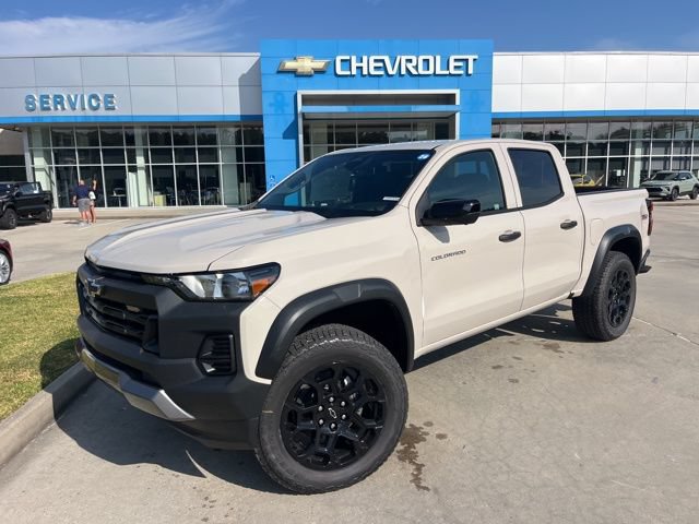New 2026 Chevrolet Colorado Trail Boss AWD/4WD image 2