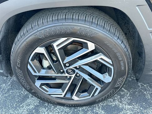 Used 2025 Hyundai Tucson Limited image 31