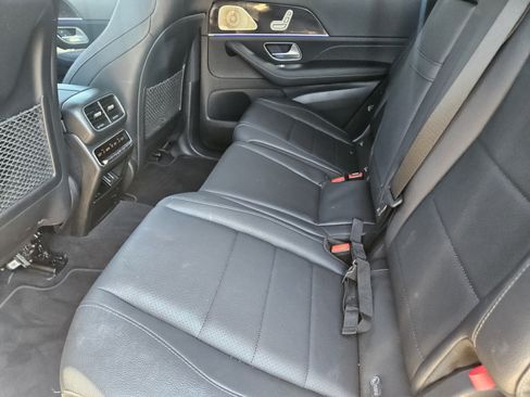 Used 2023 Mercedes-Benz GLS 450 4MATIC image 22