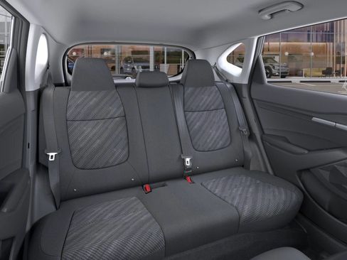 New 2026 Kia Seltos LX image 16