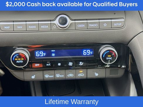 New 2026 Hyundai Elantra Limited image 16