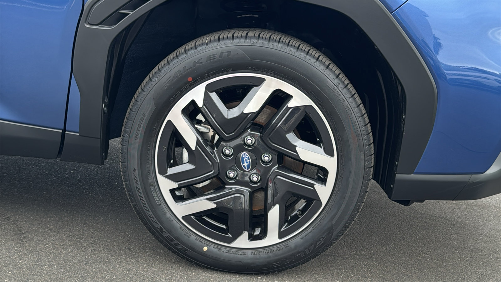 New 2026 Subaru Forester Premium AWD/4WD image 4