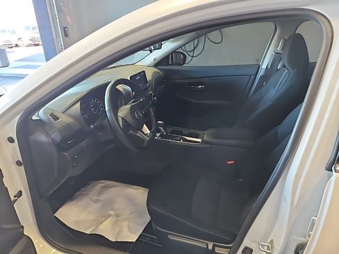 Used 2022 Nissan Sentra SV w/ All-Weather Package image 13