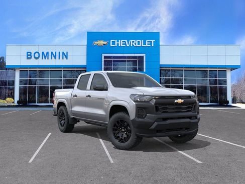 New 2026 Chevrolet Colorado W/T AWD/4WD image 2