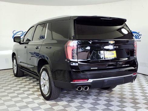 Used 2025 Chevrolet Tahoe Premier RWD image 2