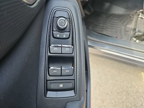 Used 2020 Subaru Forester Premium w/ Popular Package #1 AWD/4WD image 11