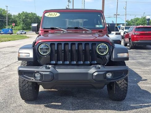 Used 2021 Jeep Wrangler Unlimited Sport AWD/4WD image 3