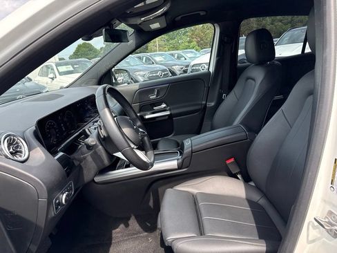 Used 2025 Mercedes-Benz GLA 250 image 7