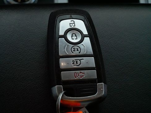 Used 2023 Ford Explorer XLT w/ Equipment Group 202A image 31