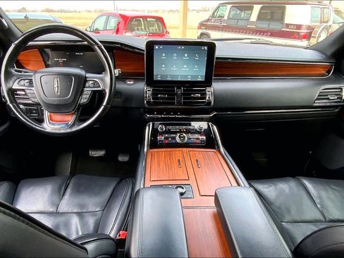 Used 2019 Lincoln Navigator Reserve w/ Cargo Package image 16