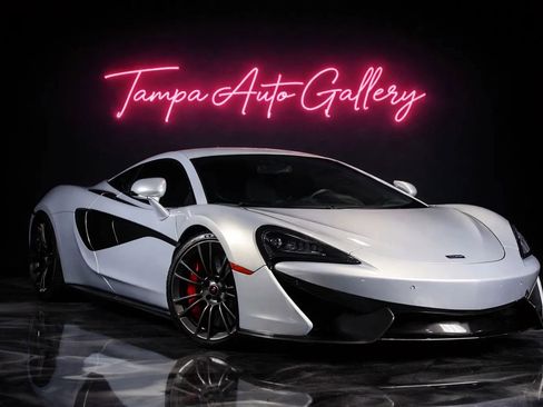 Used 2017 McLaren 570S Coupe RWD image 1