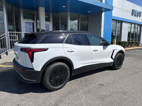 New 2026 Chevrolet Blazer EV LT image 7