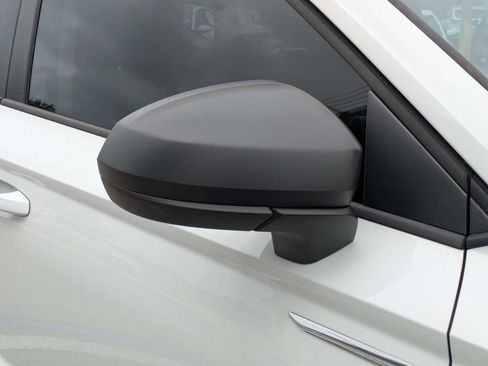 Certified 2023 Volkswagen Taos S FWD image 12