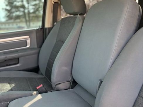 Used 2014 RAM 1500 Classic SLT AWD/4WD image 30