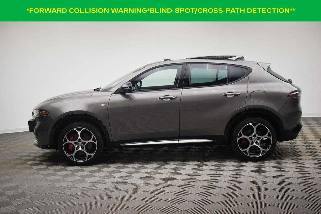 Used 2024 Alfa Romeo Tonale Ti w/ Active Assist Package AWD/4WD image 8