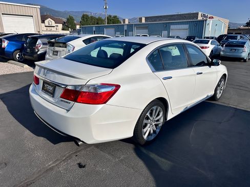 Used 2014 Honda Accord Sport image 3