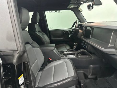 Used 2024 Ford Bronco Everglades AWD/4WD image 28