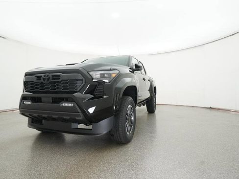 New 2026 Toyota Tacoma TRD Sport image 5