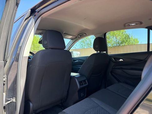 Used 2024 Chevrolet Equinox LT AWD/4WD image 23