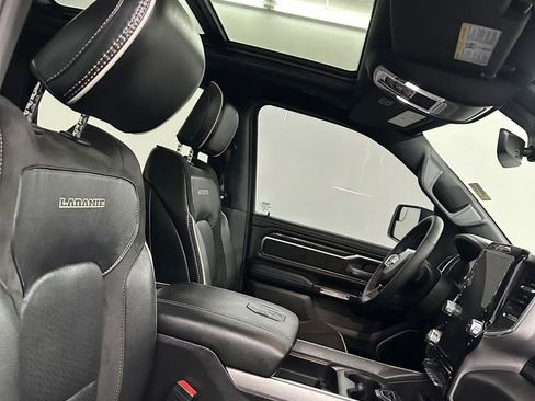 Used 2025 RAM 1500 Laramie w/ Laramie Southwest Edition image 39