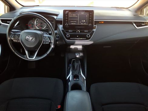 Used 2020 Toyota Corolla SE image 15