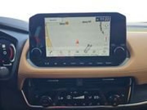 Used 2023 Nissan Rogue Platinum w/ Platinum Premium Package image 14