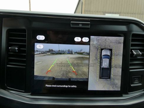 New 2026 Ford F250 Lariat image 31