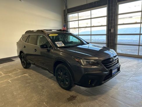 Used 2021 Subaru Outback Onyx Edition XT image 5