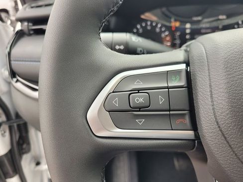 New 2026 Jeep Compass Latitude image 30