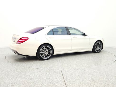 Used 2019 Mercedes-Benz S 560 Sedan image 5