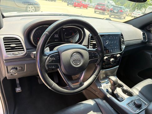 Used 2020 Jeep Grand Cherokee Limited X AWD/4WD image 16