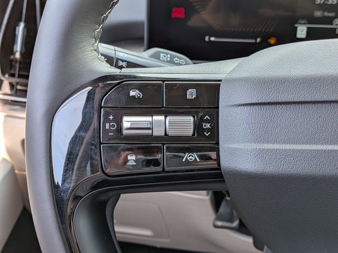 New 2026 Kia Sorento S FWD image 29
