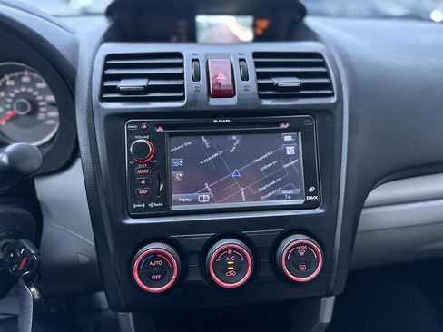 Used 2014 Subaru Forester 2.5i Limited image 21