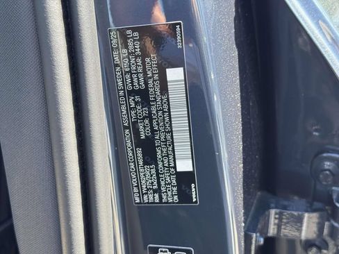 Certified 2026 Volvo XC90 B6 Plus w/ Protection Package Premier AWD/4WD image 19