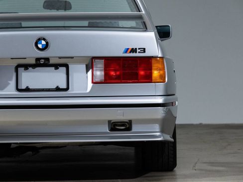 Used 1990 BMW M3 Coupe image 19