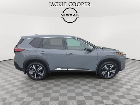 Used 2023 Nissan Rogue SL w/ SL Premium Package AWD/4WD image 4