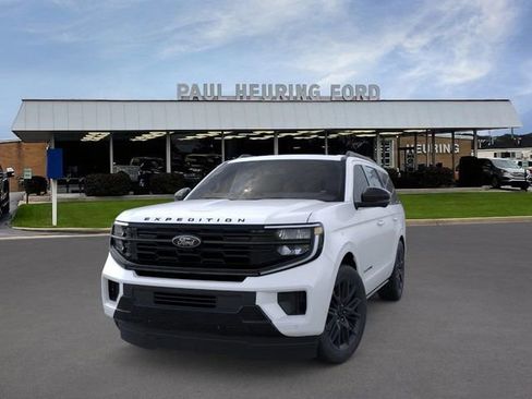 New 2025 Ford Expedition Platinum w/ Stealth Performance Package image 2