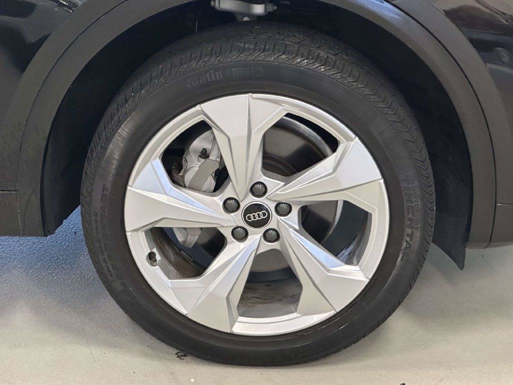 Used 2023 Audi Q5 2.0T Premium Plus AWD/4WD image 9