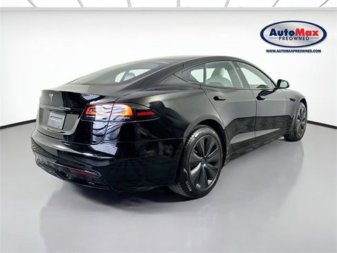 Used 2022 Tesla Model S image 2