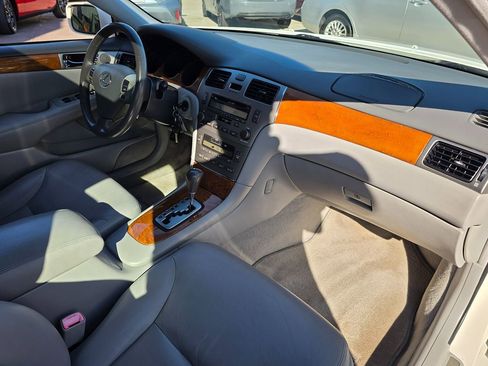 Used 2006 Lexus ES 330 image 15