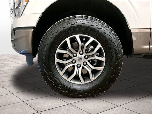Used 2022 Ford F150 Lariat w/ Equipment Group 501A Mid AWD/4WD image 8